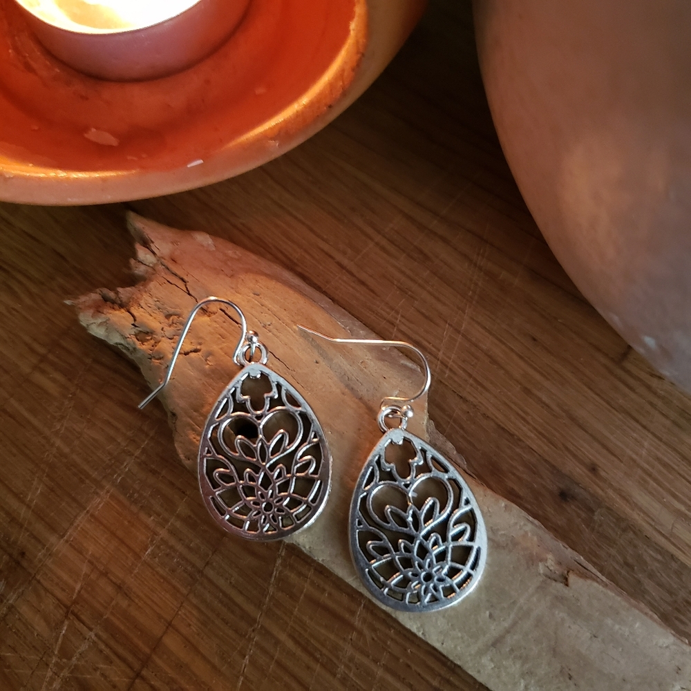 Handmade Nepalese Zen & Peace Floral Silver Charm Earrings
